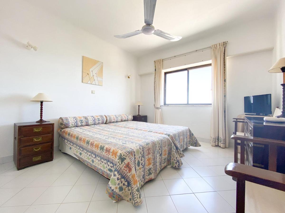 Tranquility And Sea View At Meia Praia #1867 Лагос Екстериор снимка